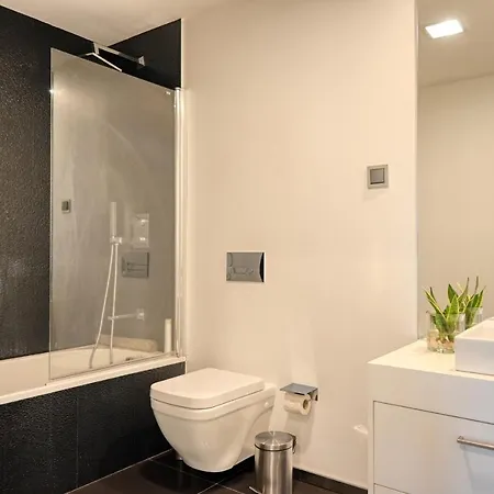 Seculo Xxi-u, A In Madeira